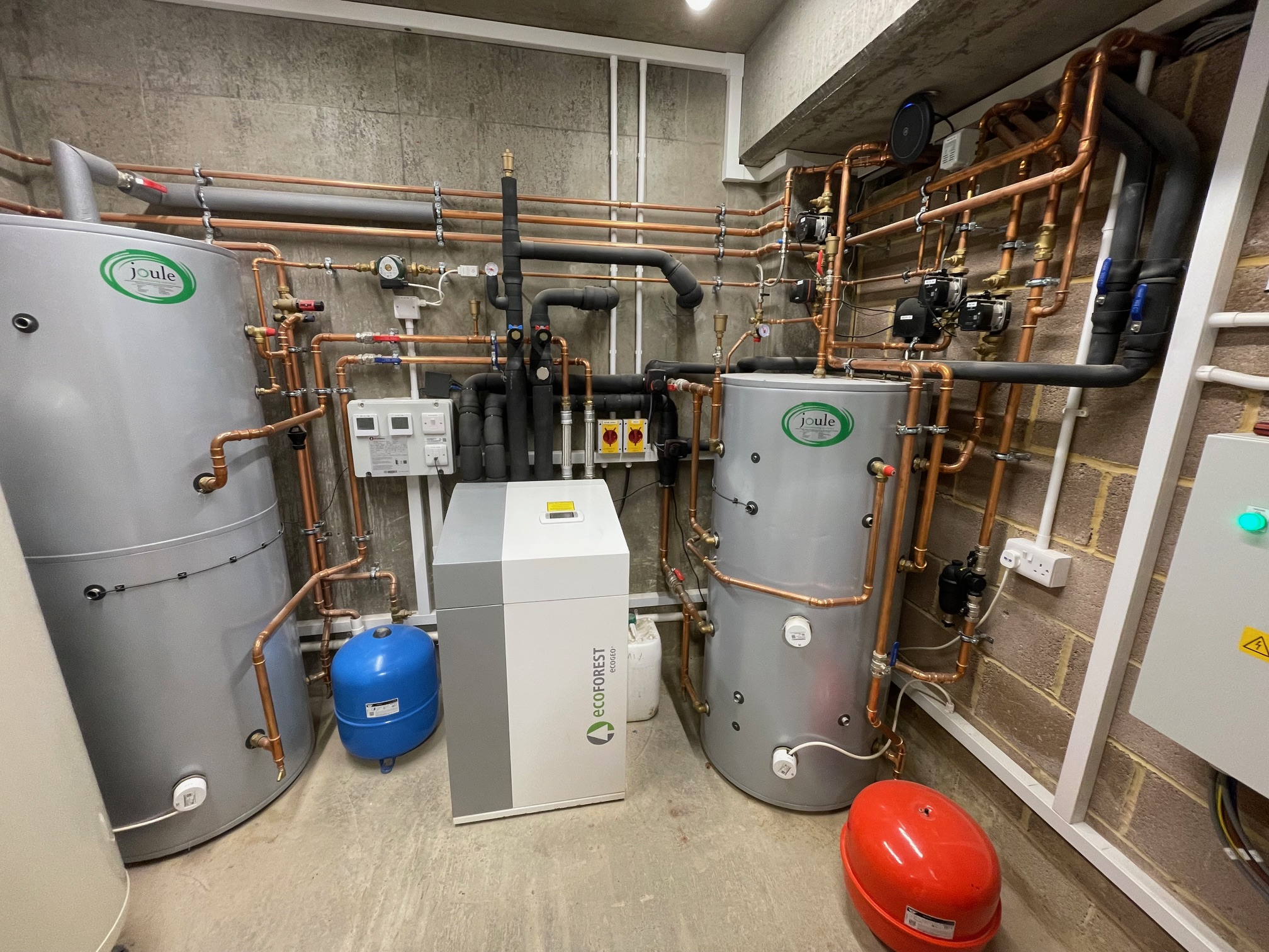 Air source heat pump installation