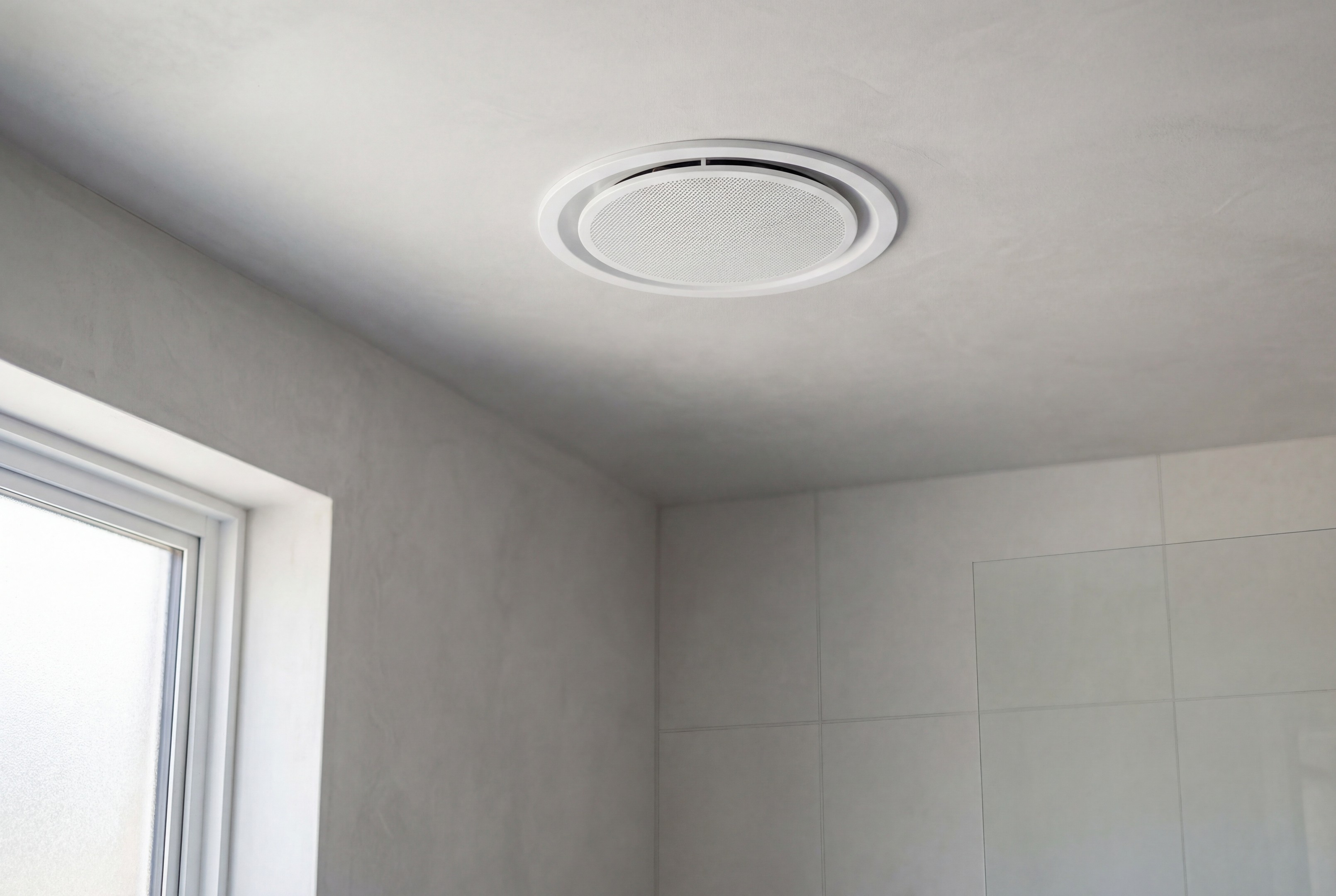 Modern home with integrated ventilation