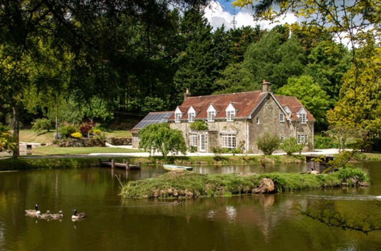 Refurbished Cottage — Shaftesbury, Dorset
